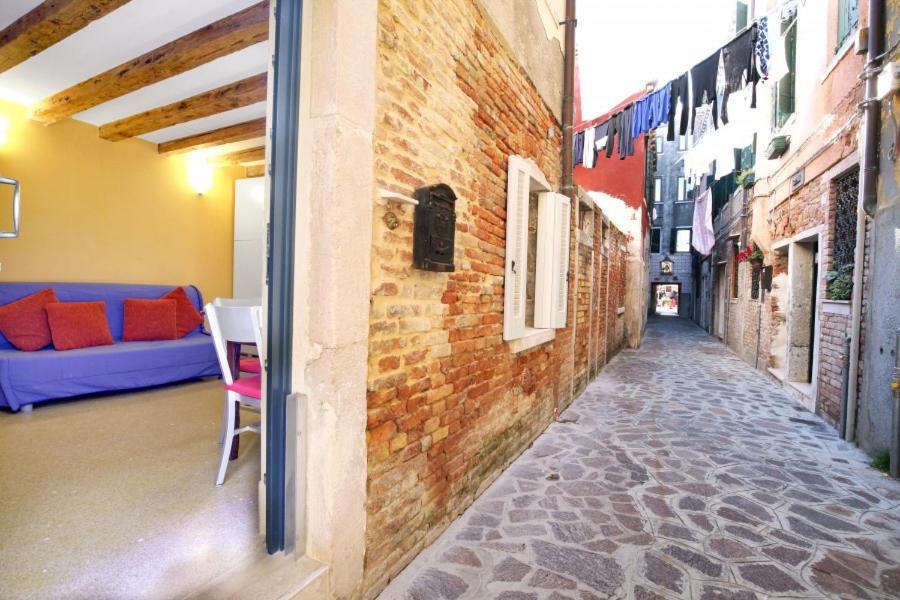 Apartamento Cozy Up To 4 In Biennale Giardini By Bricola